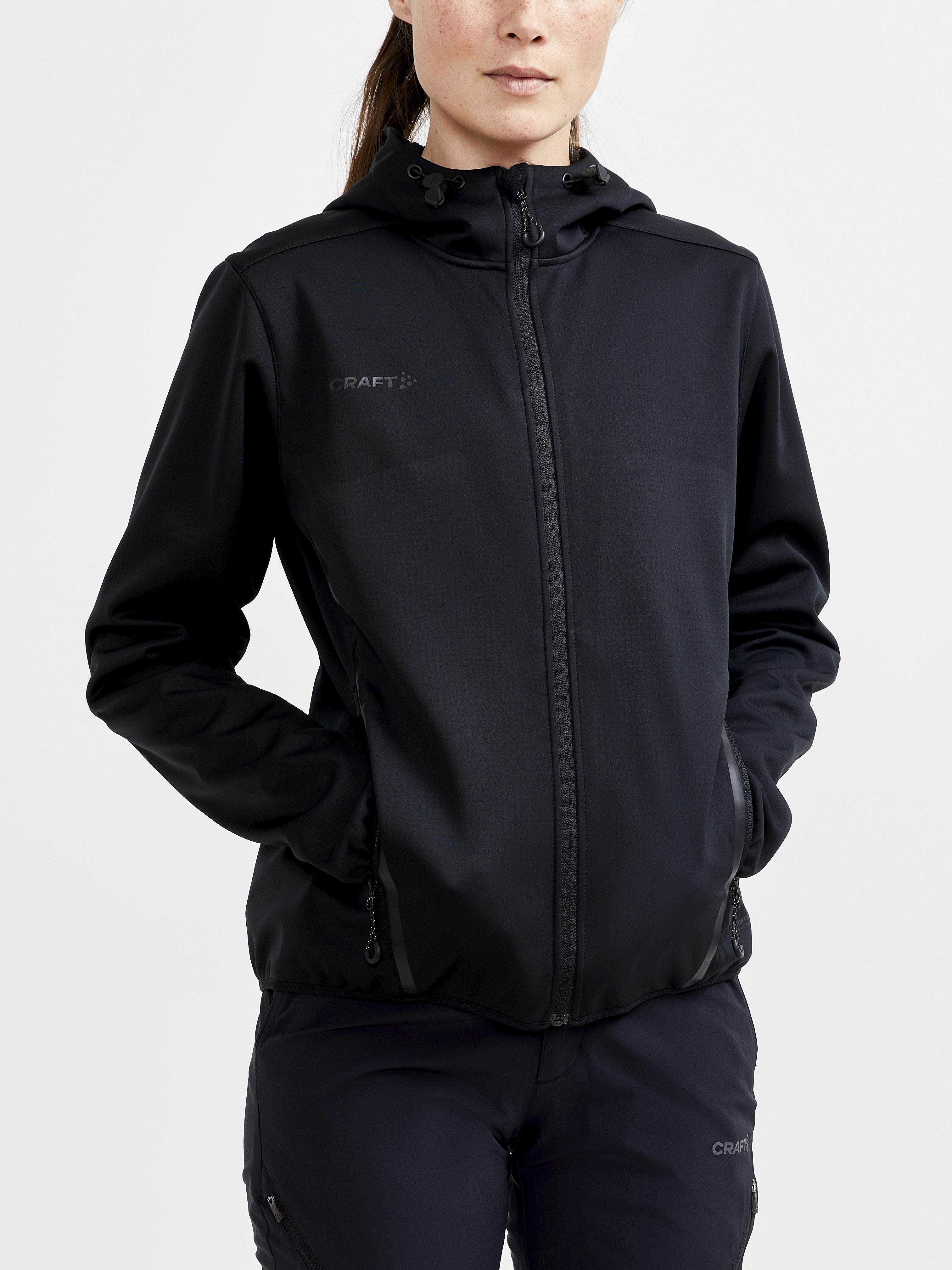 kondensator Sovesal grundigt ADV Explore Soft Shell Jacket W - Black | Craft Sportswear