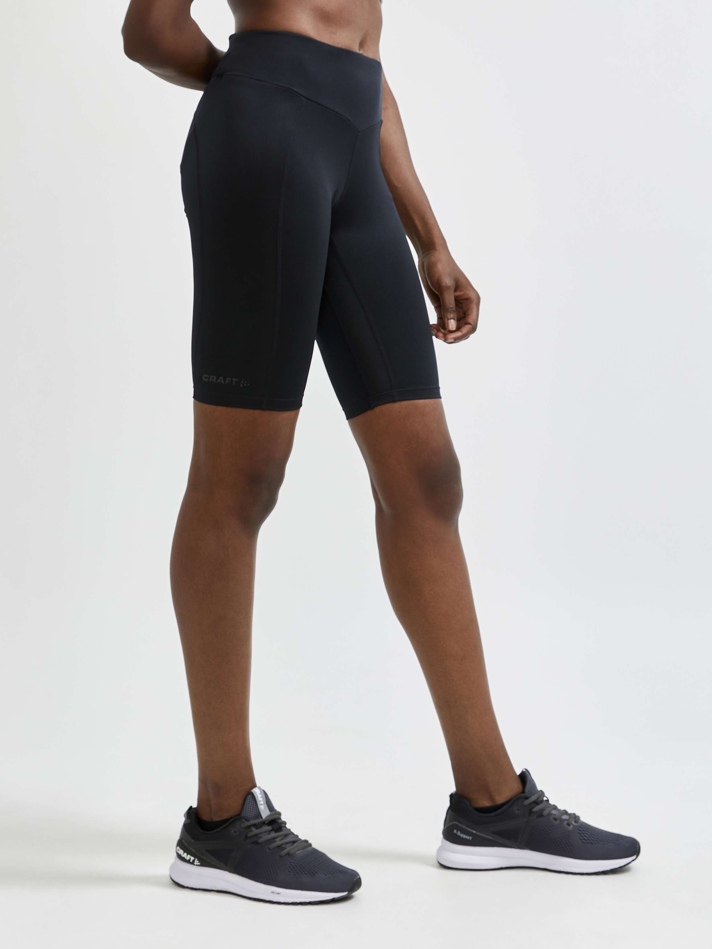 ADV Essence Short Tights W - Black | Craft Sportswear